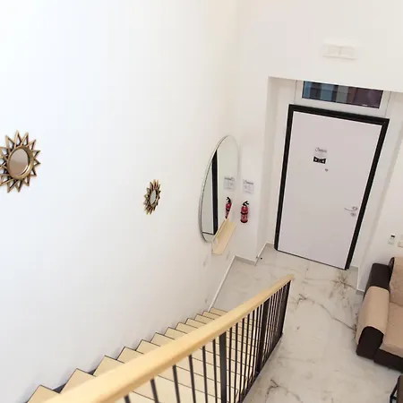 3 - Perla Elegante Loft Centro Luminoso