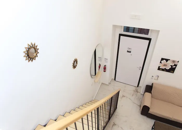 3 - Perla Elegante Loft Centro Luminoso